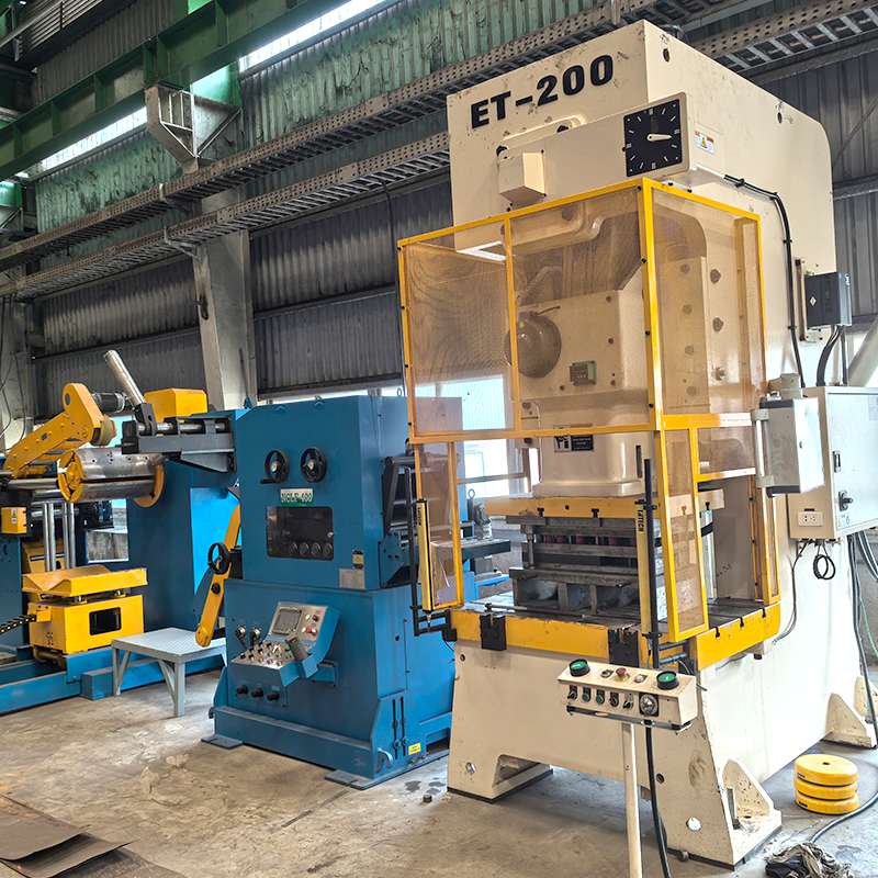 Rack Beam End Clip Stamping & Forming Machine