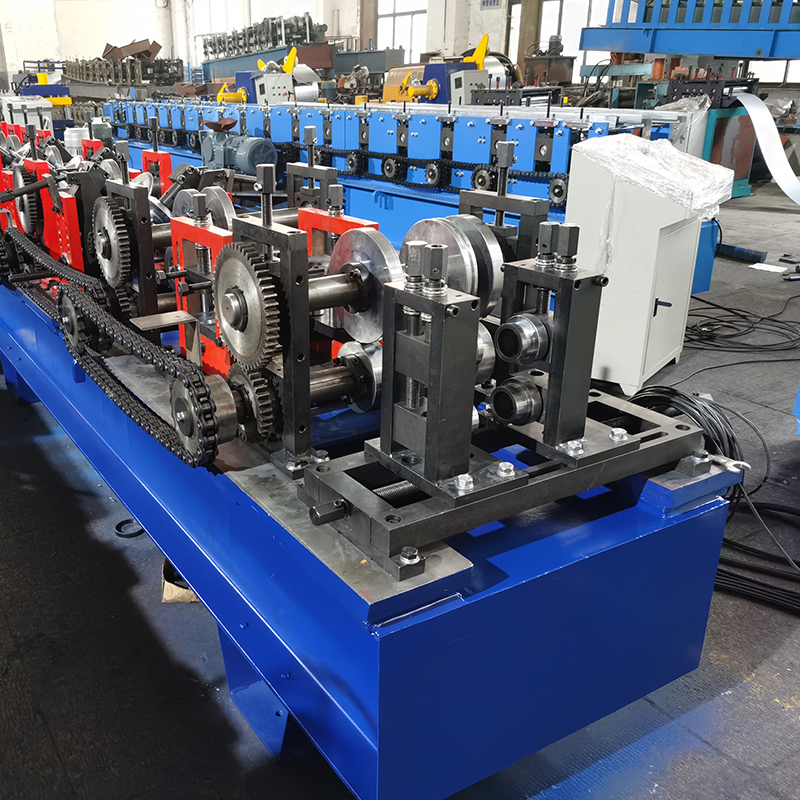 C/U Quick-Change Roll Forming Machine