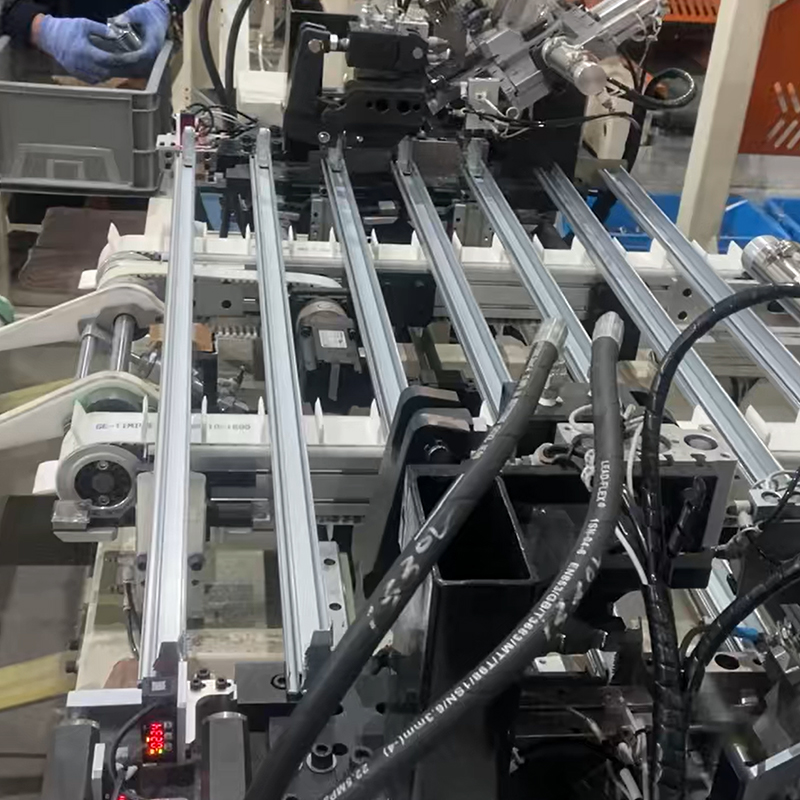 Solar Steel Frame Roll Forming Machine（Closed frame)