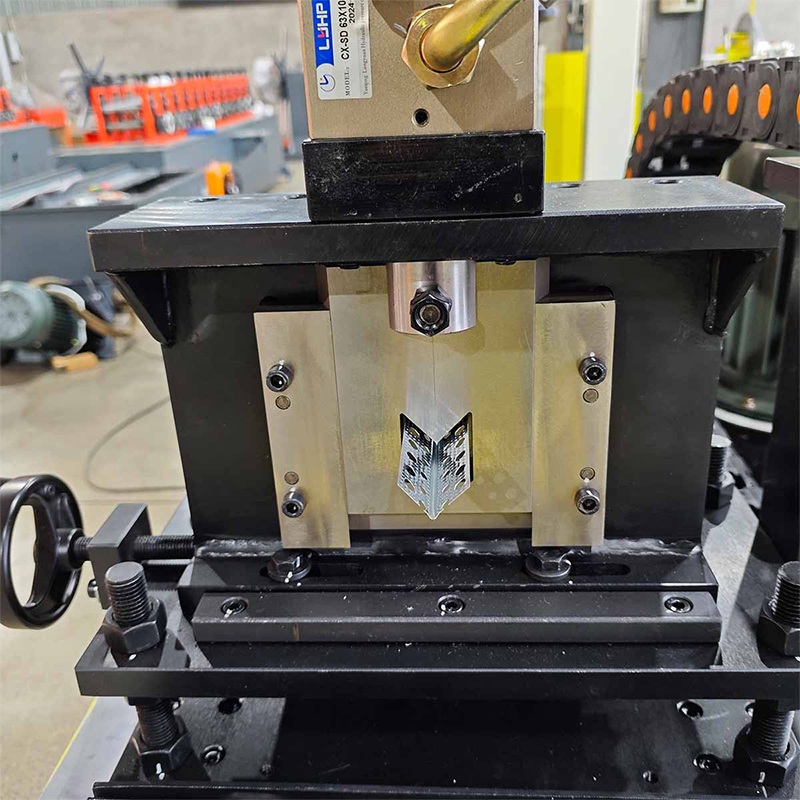 L-shaped corner light steel keel Roll Forming Machine