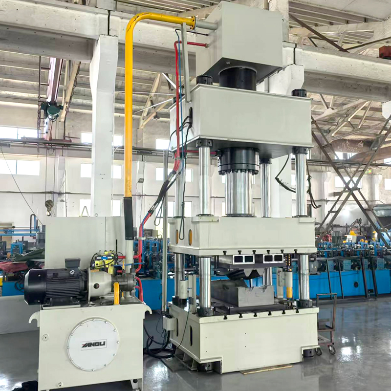 Guardrail Curved Stamping Roll Forming Machine