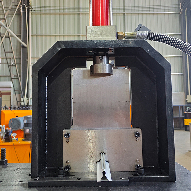 Triangular light steel keel Roll Forming Machine