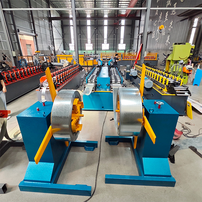 Dual-outlet light steel keel Roll Forming Machine