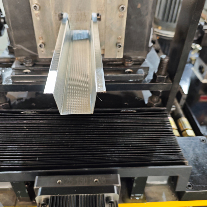 Hat-shaped light steel keel Roll Forming Machine