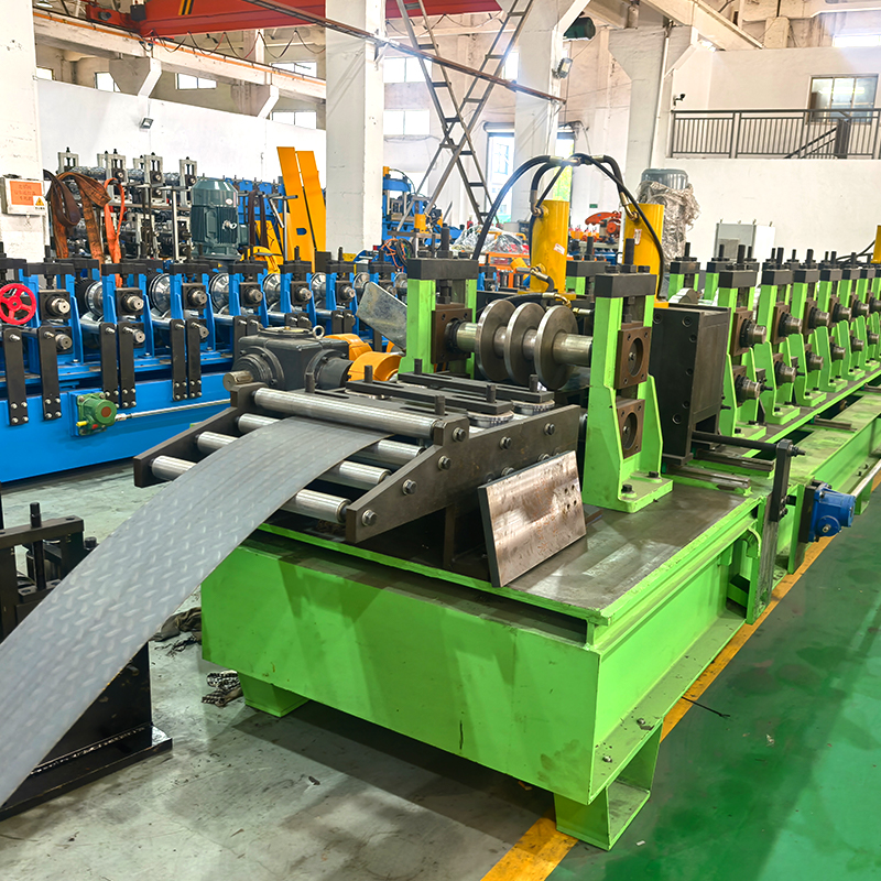 Fender Roll Forming Machine